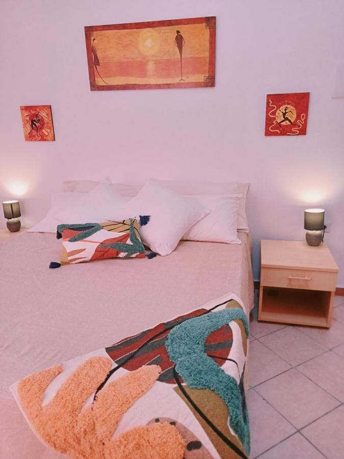 Bed and Breakfast La Rosa Dei Venti Ла-Калетта Экстерьер фото