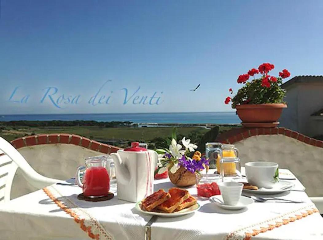 Bed and Breakfast La Rosa Dei Venti Ла-Калетта Экстерьер фото